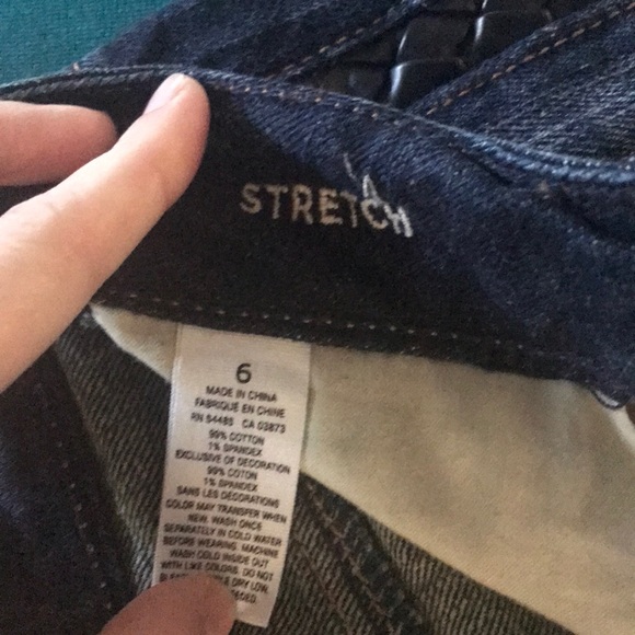 AE Jean shorts - Picture 4 of 4